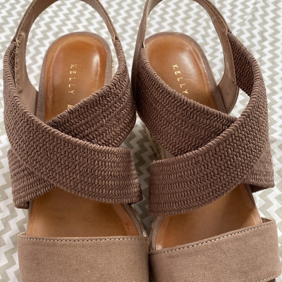 Kelly & Katie sandals - Picture 7 of 7